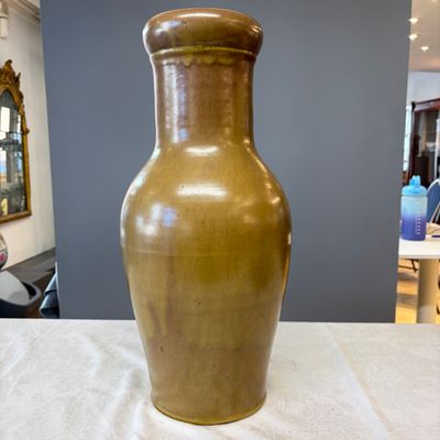 A Chinese teadust-glazed vase — photo 9