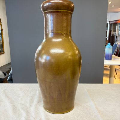 A Chinese teadust-glazed vase — photo 1
