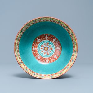 A Chinese Thai market Bencharong bowl, 19th C. — 照片 6
