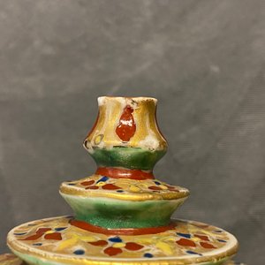 A Chinese Thai market Bencharong bowl and cover, 19th C. — 照片 10