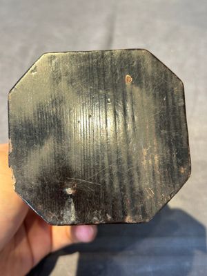 A Chinese tixi lacquer brush pot, 'bitong', Ming — photo 14