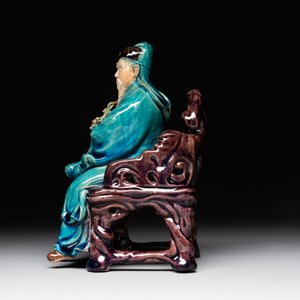 A Chinese turquoise- and aubergine-glazed sculpture of a seated scholar, 18/19th C. — 照片 5