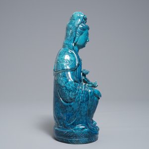 A Chinese turquoise-glazed and underglaze blue model of Guanyin, 19/20th C. — 照片 3