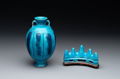 A Chinese turquoise-glazed brush rest and a Fahau vase, 18/19th C.