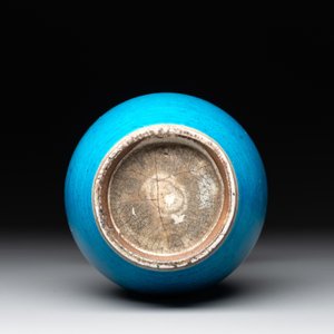 A Chinese turquoise-glazed vase, 18/19th C. — photo 6