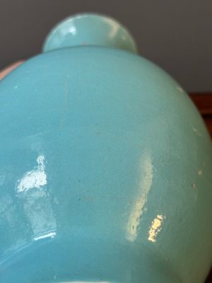 A Chinese turquoise-glazed vase, Qianlong mark and of the period — photo 6