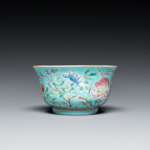 A Chinese turquoise-ground famille rose bowl and matching plate, Guangxu mark and of the period — 照片 5