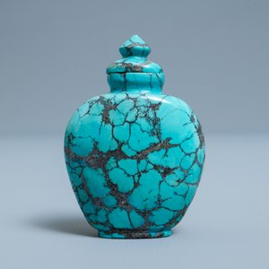 A Chinese turquoise snuff bottle, 19th C. — 照片 4