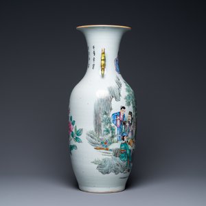 A Chinese two-sided qianjiang cai and famille rose vase, 19/20th C. — photo 2