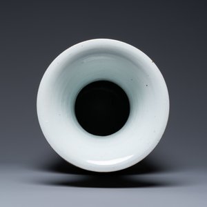 A Chinese two-sided qianjiang cai and famille rose vase, 19/20th C. — photo 5