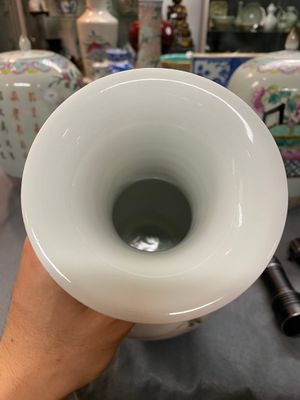 A Chinese vase with a female beauty, Huai Ren Tang 懷仁堂 mark, dated 1963 — 照片 7