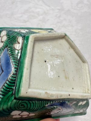 A Chinese verte biscuit eight-piece sweetmeat set with flying horses, 19th C. — photo 33