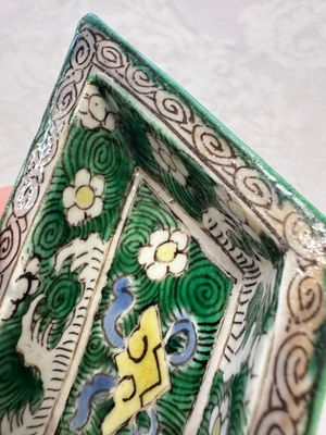 A Chinese verte biscuit eight-piece sweetmeat set with flying horses, 19th C. — photo 37