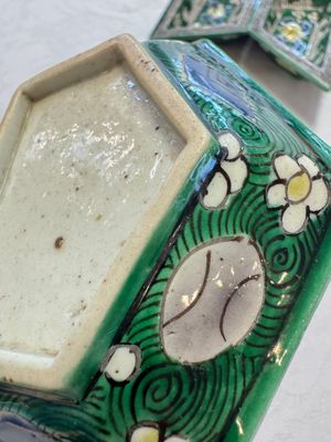 A Chinese verte biscuit eight-piece sweetmeat set with flying horses, 19th C. — photo 7