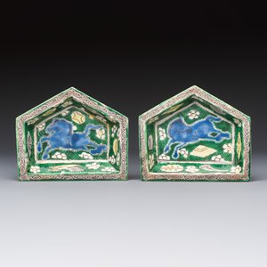 A Chinese verte biscuit eight-piece sweetmeat set with flying horses, 19th C. — photo 6