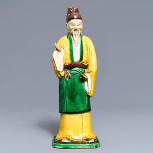 A Chinese verte biscuit figure of a sage, Kangxi — 照片 2
