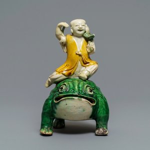A Chinese verte biscuit model of Liu Hai on the toad, Kangxi — 照片 2