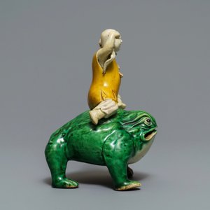 A Chinese verte biscuit model of Liu Hai on the toad, Kangxi — 照片 5