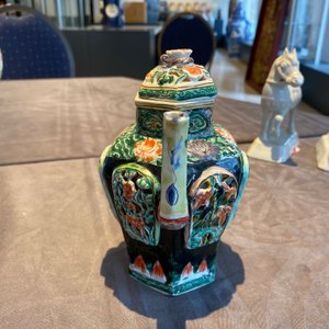 A Chinese verte biscuit reticulated teapot and cover, Kangxi — photo 11