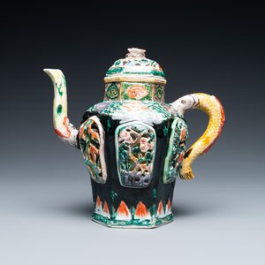 A Chinese verte biscuit reticulated teapot and cover, Kangxi — photo 2