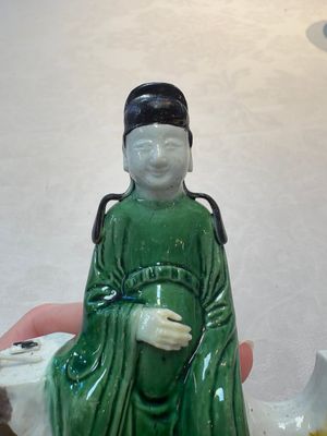 A Chinese verte biscuit 'scholar' brush rest, Kangxi — photo 7