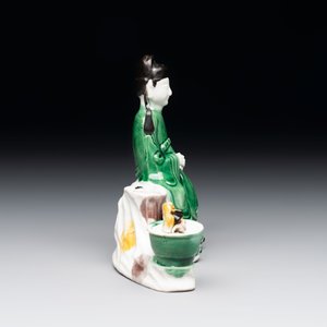 A Chinese verte biscuit 'scholar' brush rest, Kangxi — photo 2