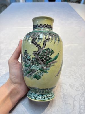 A Chinese verte biscuit vase, a sculpture of a fisherman and a Milefo Buddha, You Lin Ji 游林記造 and Zhu Mao Ji 朱茂記造 mark, 20th C. — foto 12