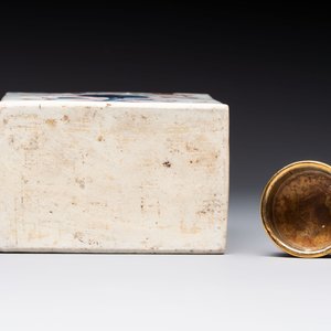 A Chinese verte-Imari armorial 'Sampaio e Melo' tea caddy with gilt-brass cover for the Portuguese market, Kangxi — photo 9
