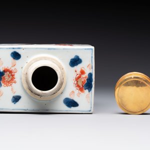 A Chinese verte-Imari armorial 'Sampaio e Melo' tea caddy with gilt-brass cover for the Portuguese market, Kangxi — photo 8