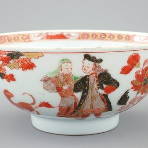 A Chinese verte-Imari "Governor Duff" bowl, Yongzheng, ca. 1730 — photo 1