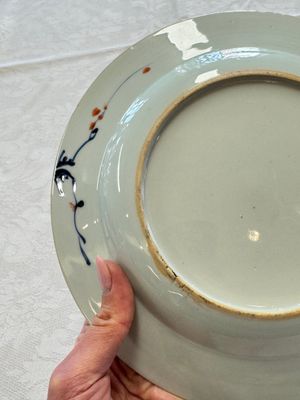 A Chinese verte-Imari 'Governor Duff' plate, Yongzheng — photo 9