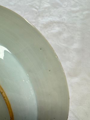 A Chinese verte-Imari 'Governor Duff' plate, Yongzheng — photo 10