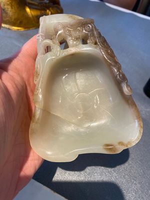 A Chinese white and russet jade lotus-form brush washer, Qing — photo 6