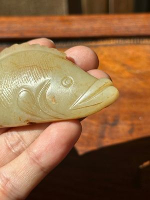 A Chinese white and russet jade mandarin fish or Chinese perch, Yuan — 照片 2