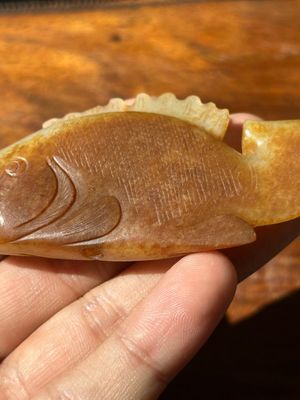 A Chinese white and russet jade mandarin fish or Chinese perch, Yuan — 照片 7