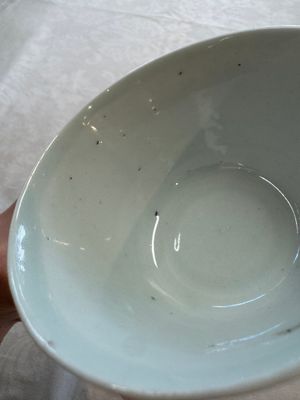 A Chinese white-glazed cup on a wooden stand, 17th C. — photo 8