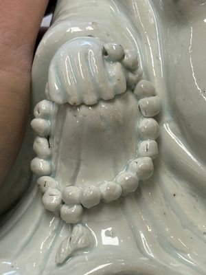 A Chinese white-glazed Milefo Buddha, 19th C. — photo 4