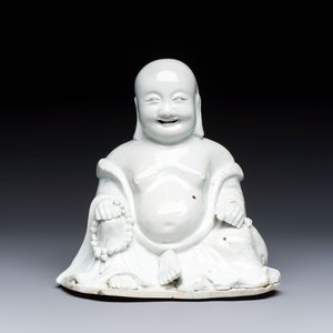 A Chinese white-glazed Milefo Buddha, 19th C. — photo 2