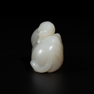 A Chinese white jade carving of a reclining camel, Qing — photo 2