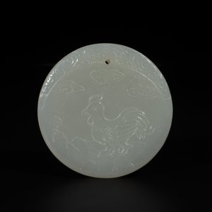A Chinese white jade 'moon hare and rooster' plaque, Qing — 照片 2