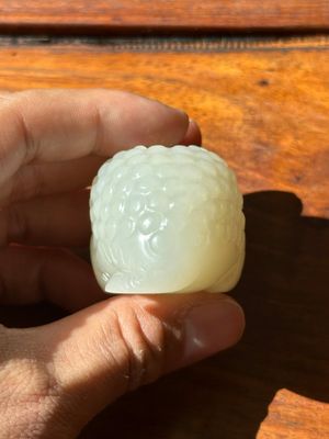 A Chinese white jade water pot in the shape of a three-legged toad, Qing — photo 4