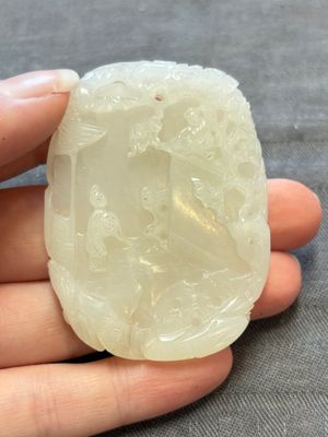 A Chinese white jade 'Xi Xiang Ji' plaque, Wenwan 文玩 mark, Qianlong — 照片 1