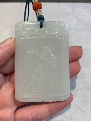 A Chinese white jade Zigang-style plaque, 19/20th C. — photo 5