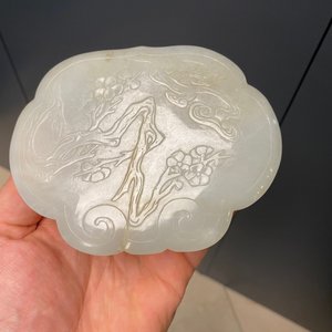 A Chinese wooden box with a white jade 'ruyi' plaque as cover, 18/19th C. — photo 10