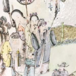 A Chinese wooden closet with 23 qianjiang cai plaques, 19/20th C. — photo 37