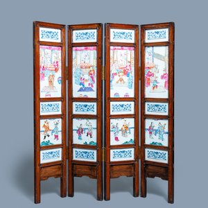 A Chinese wooden four-fold screen with famille rose plaques, 19th C. — photo 1