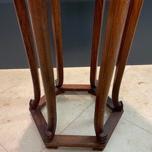 A Chinese wooden stand with marble top, 19/20th C. — 照片 16