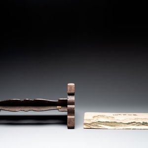 A Chinese wooden table screen with a rectangular dream stone, 20th C. — 照片 6