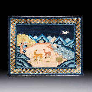 A Chinese woollen 'Cranes and Deer' carpet, 20th C. — photo 1