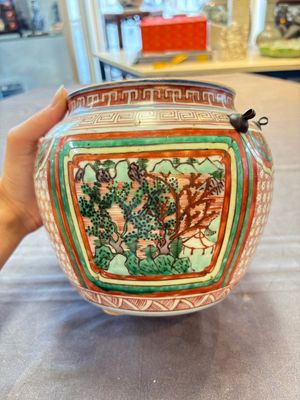 A Chinese wucai bowl with landscape panels, Transitional period — photo 1